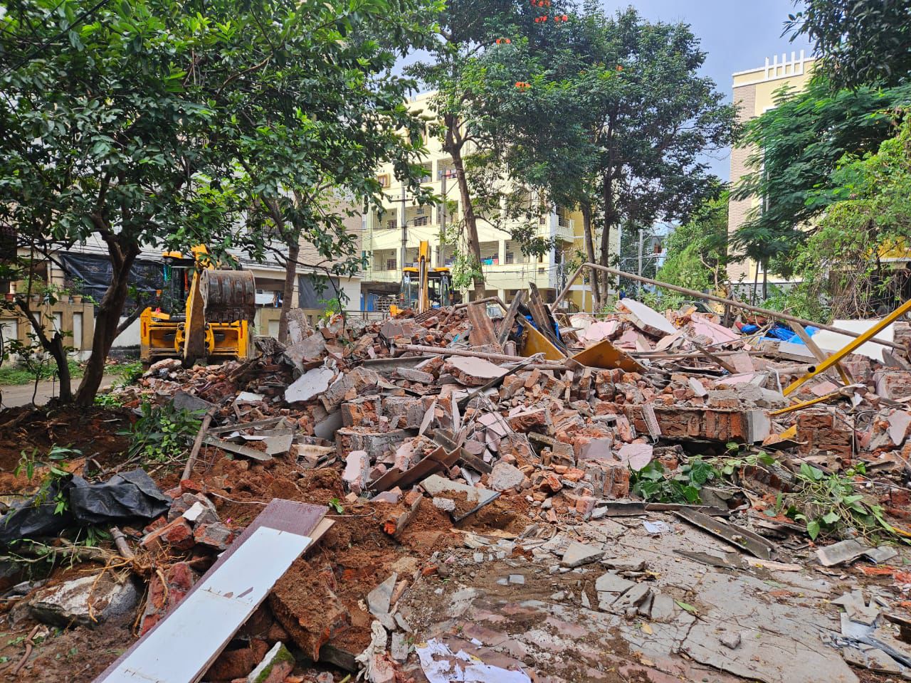 WhatsApp Image 2025-10-24 at 8.16.39 PM