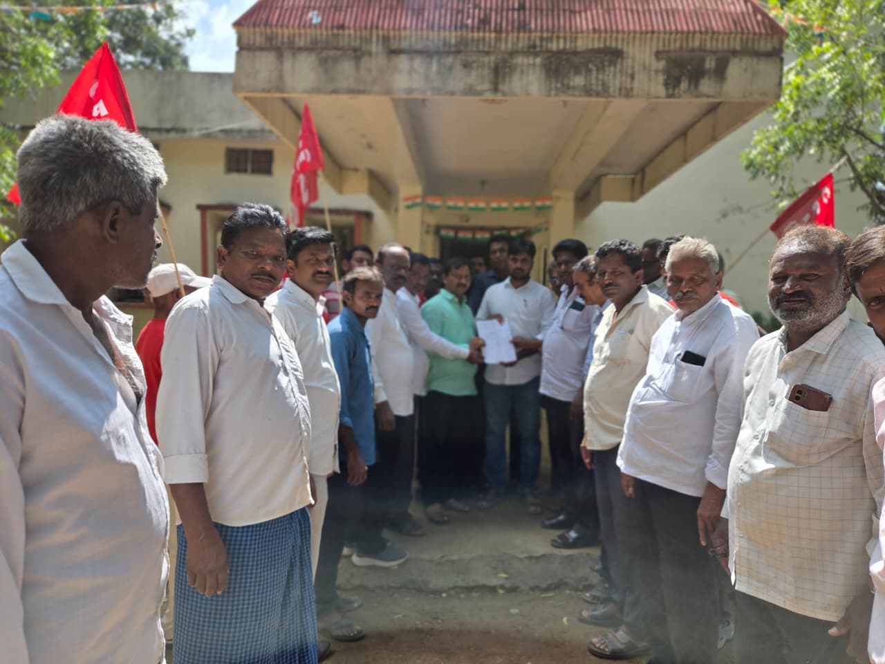 WhatsApp Image 2025-10-25 at 4.50.18 PM