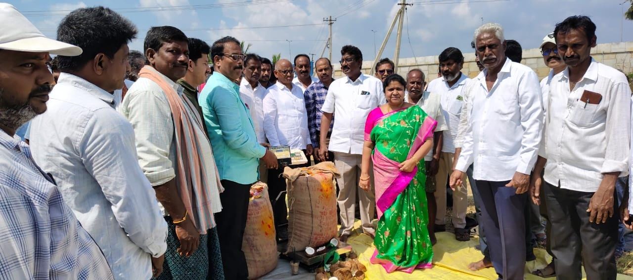 WhatsApp Image 2025-11-01 at 6.40.01 PM