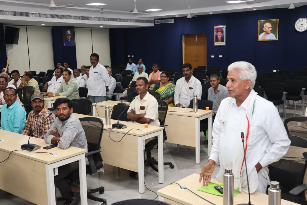 WhatsApp Image 2025-12-02 at 8.07.42 PM (1)