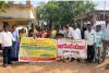 శాలపల్లి గ్రామంలో ప్రైవేట్ పాఠశాల బస్సుల ప్రవేశానికి నిషేధం.