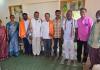 గృహప్రవేశ వేడుకల్లో పాల్గొన్న సర్పంచ్ గొలిపెల్లి సంపత్.