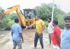 బొల్లోనిపల్లి వంతెన వద్ద నీటి ఉధృతి.. వెంటనే స్పందించిన ఎస్సై.