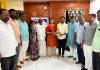 నూతన వధూవరులను ఆశీర్వదించిన డాక్టర్ జిల్లెల ఆదిత్యరెడ్డి.