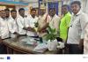 నూతన ఎస్సై శ్రావణ్‌కు నాయకుల శుభాకాంక్షలు.