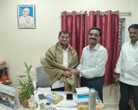 మండల ప్రజలకు పారదర్శకంగా సేవలు అందించాలి.!