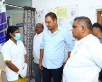 ఇంద్రనగర్ బస్తీ దవాఖానను సందర్శించిన ఎమ్మెల్యే