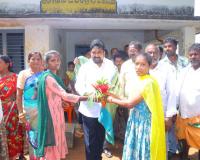 బుగ్గపాడు గ్రామ సమస్యలపై డాక్టర్ మట్టా దయానంద్ పరిశీలన.!