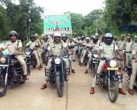 పోలీసు అమరవీరులకు నివాళిగా బైక్ ర్యాలీ.