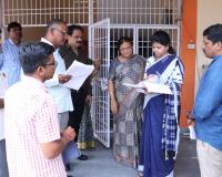 కాలేజ్ ఆఫ్ ఎక్సలెన్స్ ను సందర్శించిన కలెక్టర్