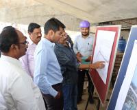 తీగల వంతెన నిర్మాణ పనులు వేగవంతం చేయాలి... 