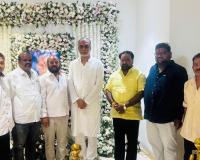 హరీష్ రావు కుటుంబాన్ని పరామర్శించిన మాజీ కార్పొరేటర్ జగదీశ్ గౌడ్