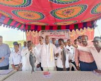 మల్లన్నగండి రిజర్వాయర్‌లో చేప పిల్లల విడుదల చేసిన ఎమ్మెల్యే కడియం