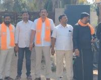 రోడ్ల విస్తరణలో తొలగించిన బస్టాప్‌లు తిరిగి ఏర్పాటు చేయాలి