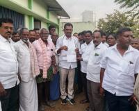 11 కె.వి విద్యుత్ తీగల మార్పు కోసం చిలకటోనిపల్లి గ్రామస్తులు ఎమ్మెల్యేకు వినతిపత్రం