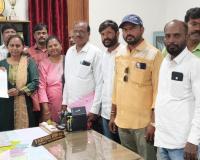 జర్నలిస్టుల సమస్యలు పరిష్కరించాలని అదనపు కలెక్టర్ కు వినతి పత్రం 