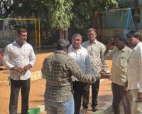 రాజీవ్ పార్క్ అభివృద్ధి పనులను పరిశీలించిన కార్పొరేటర్ ప్రభుదాస్