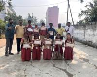 పతకాలతో వెలిగిన సత్తుపల్లి విద్యాలయం విద్యార్థులు.