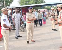 కార్తీక పౌర్ణమి కీసరగుట్ట ఆలయాన్ని సందర్శించిన రాచకొండ సీపీ 