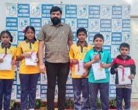 వికలాంగ అనాధ చిన్నారులకు అల్టిట్యూడ్ విద్యార్థుల చేయూత