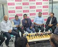 నోటి ద్వార థైరాయిడ్ శస్త్రచికిత్స చేసిన లైఫ్ లైన్ తులసి హాస్పిటల్ వైద్యులు