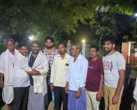 ఏకగ్రీవంగా సర్పంచ్‌గా ఎన్నికైన మూడు వెంకట్ నాయక్ కు అభినందనలు