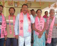 కన్మనూరు కాంగ్రెస్ నేతలు బిఆర్ఎస్ పార్టీలో చేరిక