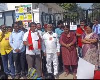 నాచారం షాహి పరిశ్రమ మహిళా కార్మికుల సమ్మె 8వ రోజుకు