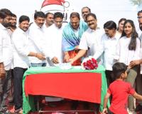 ఉప్పల్ లో క్రిస్మస్ వేడుకల్లో పాల్గొన్న  ఎమ్మెల్యే బండారి 