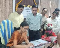 ఉప్పల్ జోనల్ కార్యాలయంలో కమిషనర్‌గా రాధికా గుప్తా 