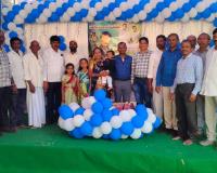 చిన్నారి విశ్వతేజ్ తొలి జన్మదిన వేడుకల్లో నాయకుల సందడి