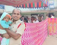 విధుల్లో మానవత్వం చాటిన ఎస్సై సురేష్