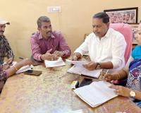 జిహెచ్ఎంసి అధికారులతో అభివృద్ధి పనులు వేగవంతంపై సమీక్ష కార్పొరేటర్ బన్నాల