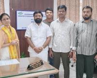 ఉప్పల్ జోనల్ కమిషనర్‌ రాధిక గుప్తాకు శుభాకాంక్షలు తెలిపిన ఎస్.వి. కృష్ణ