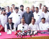 ఏకశిలా నగర్ భూవివాదంపై ఈటల రాజేందర్ ఘాటు విమర్శలు