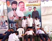 బైరి నవీన్ గౌడ్ జన్మదినం సందర్భంగా రక్తదాన శిబిరం
