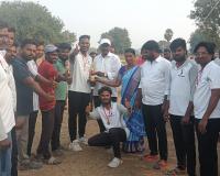 కాకరవాయి క్రికెట్ టోర్నమెంట్ ఘనంగా ముగింపు