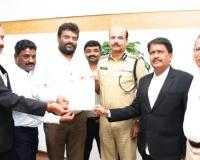 చేవెళ్ల మహిళా న్యాయవాది హత్య కేసులో సిట్ తో విచారణ చేపట్టాలి