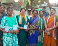 అభివృద్ధి, సంక్షేమం అందించే చేతి గుర్తు పై మీ విలువైన ఓటు వేసి గెలిపించండి...