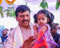 మైరా మురిపెంలో.. పరమశివుని చెంత మంత్రి పొంగులేటి దంపతులు