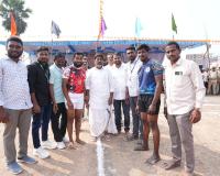 నేరేడ శివయ్య సన్నిధిలో  డిప్యూటీ సీఎం భట్టి దంపతుల ప్రత్యేక పూజలు..