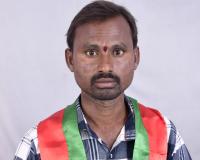 రైతులకు తీరని యూరియా కష్టాలు కృత్రిమ కొరత సృష్టిస్తున్నారని ఆందోళన