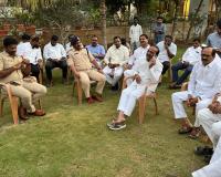 కామారెడ్డికి వెళ్లనీయకుండా ఈటల రాజేందర్ హౌస్ అరెస్ట్