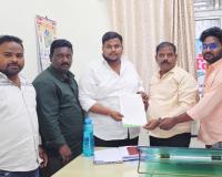 బస్తిబాటలో ప్రజా సమస్యలపై కాంగ్రెస్ చొరవ చూపారు