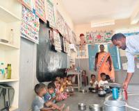 పిల్లల ఆహారంలో నిర్లక్ష్యం అస్సలు వద్దు