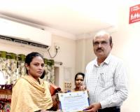 ఏపీఈఏ, కాన్ఫరెన్స్కు హాజరై రీసెర్చ్ పేపర్ ను అందజేసిన