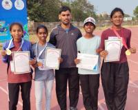 జాతీయ పోటీలకు అర్హత సాధించిన యువ అథ్లెట్లు