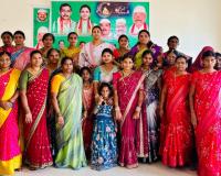 రంజాన్ వేడుకల్లో పాల్గొన్న మాజీ కార్పొరేటర్ రజిత పరమేశ్వర్ రెడ్డి