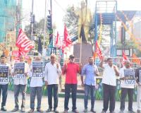 ఈసీఐఎల్‌ చౌరస్తాలో కార్మికుల నిరసన ర్యాలీ