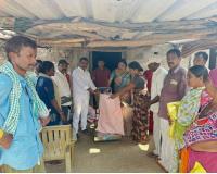 పెద్ద తండలో సన్న బియ్యం పంపిణీ… 